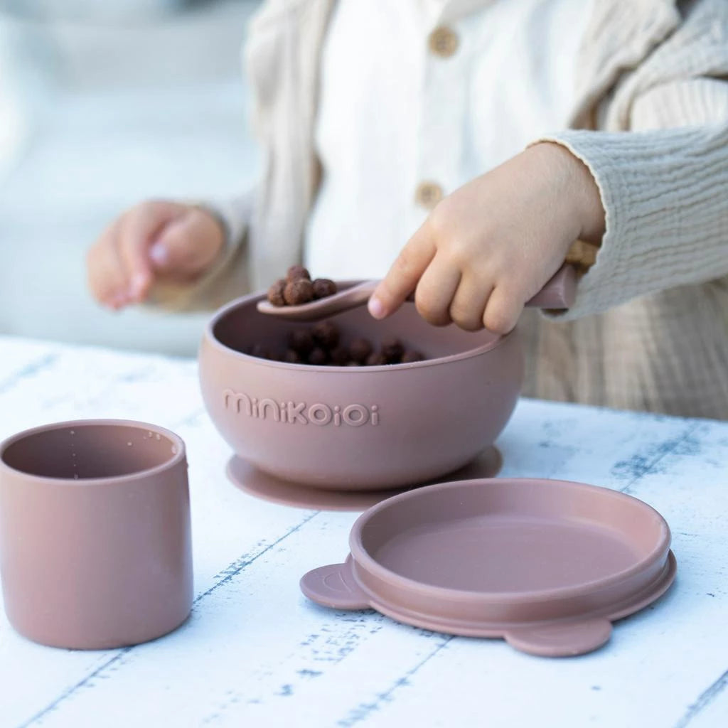 Minikoioi Blw Set I Silicone Feeding Set ( Bowl With Lid , Cup & Spoon )