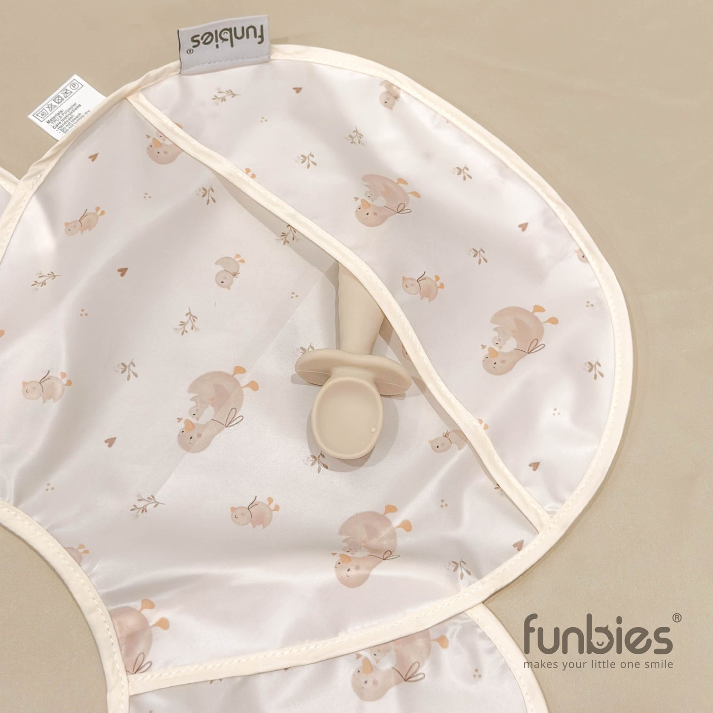 Funbies Snuggle Baby Bibs Set (Deer + Duck)