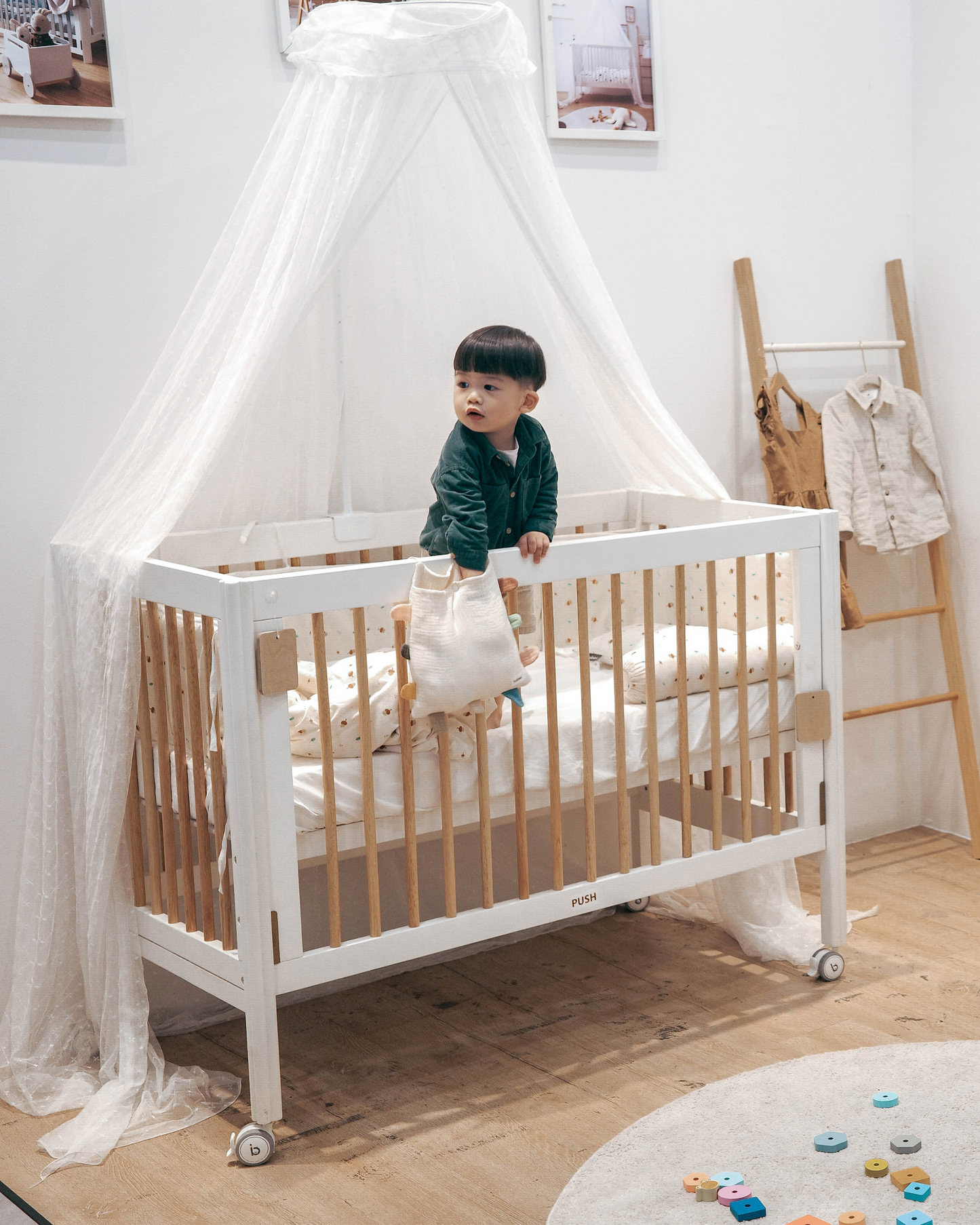 Funbies Clover Baby Cot Set
