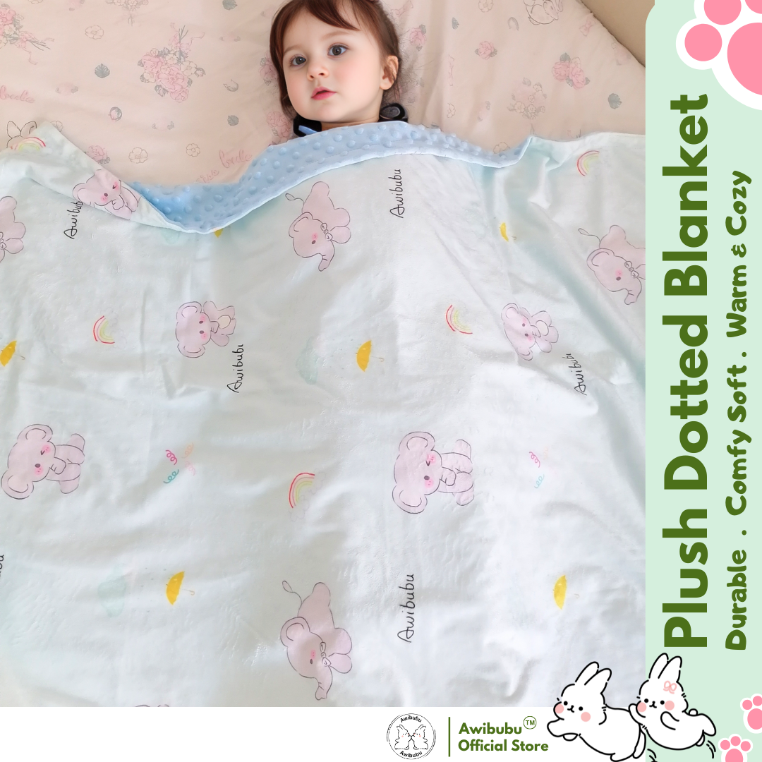 Awibubu Plush Dotted Blanket
