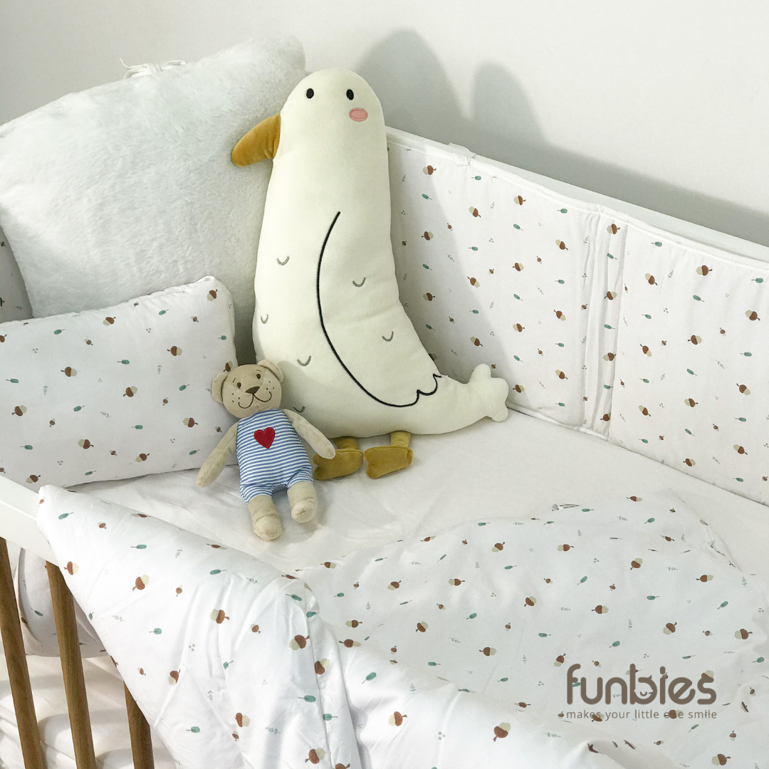 Funbies Acorn 8 In 1 Bedding Set