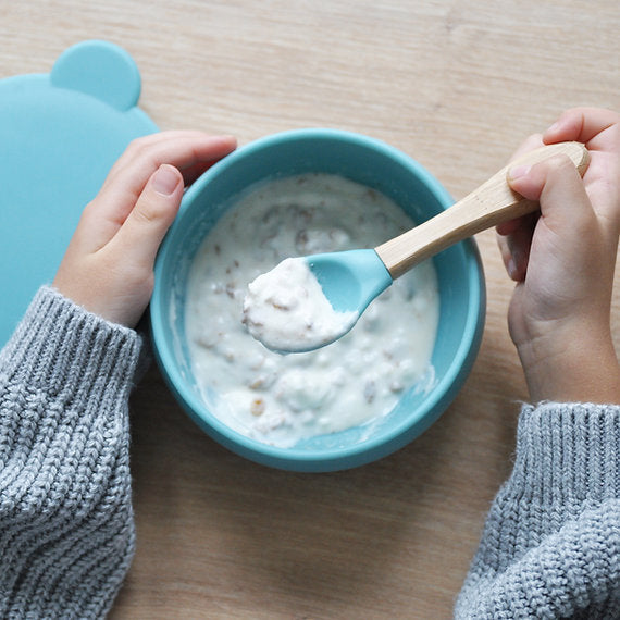 Minikoioi Bowly Suction Base Bowl With Lid