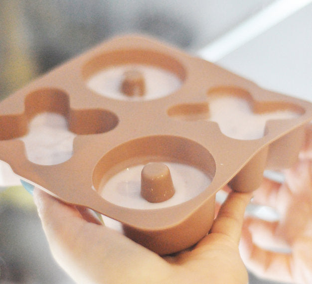Minikoioi Xoxo Silicone Cake Mold 2 Pcs