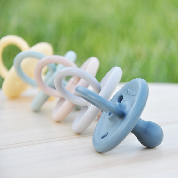 Minikoioi Binkee 0+M Orthodontic Silicone Pacifier
