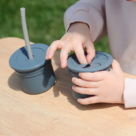 Minikoioi Sip + Snack Silicone Snack Cup With 2 Lids