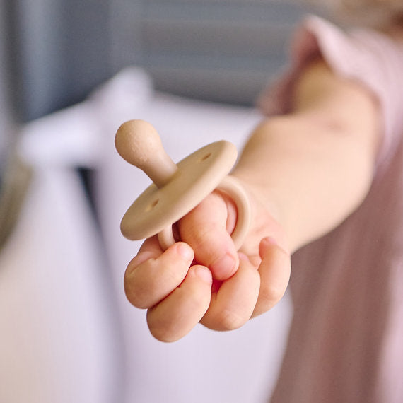 Minikoioi Binkee 0+M Orthodontic Silicone Pacifier